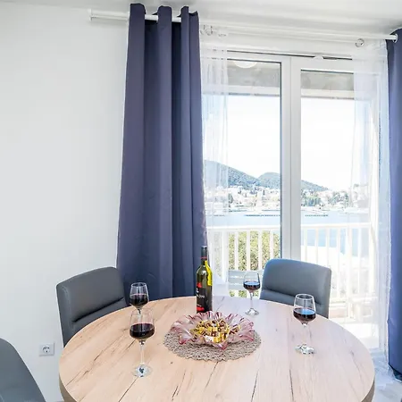 Cvjetkovi - Two Bedroom With Terrace And Sea View Dubrovnik